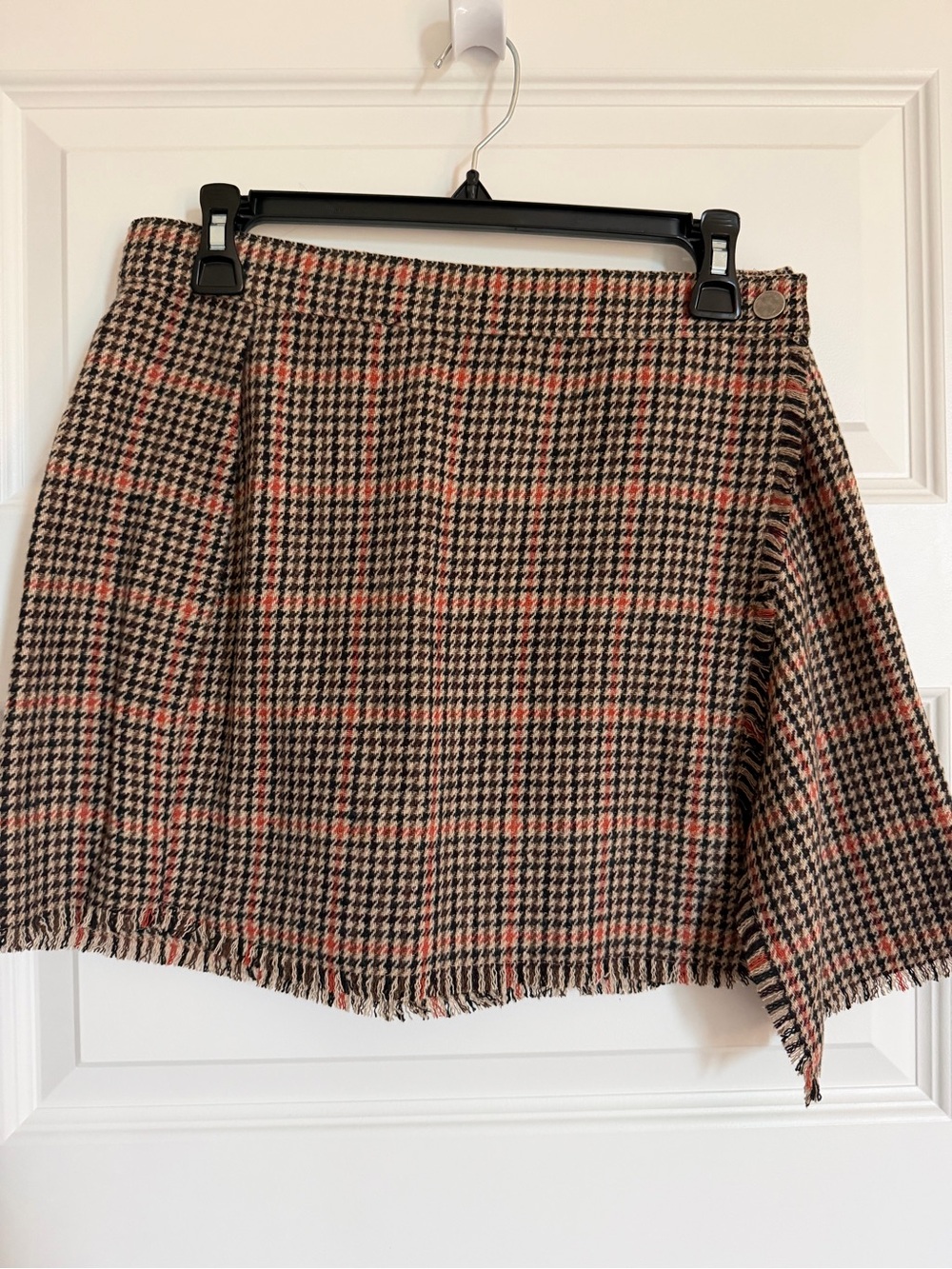 Urban Outfitters Plaid Mini Skirt in Tan, Black & Rust